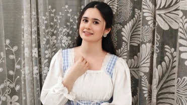 প্রেমের প্রস্তাব দেওয়ায় স্ট্যাম্প দিয়ে পিটিয়েছিলাম : ঐশী